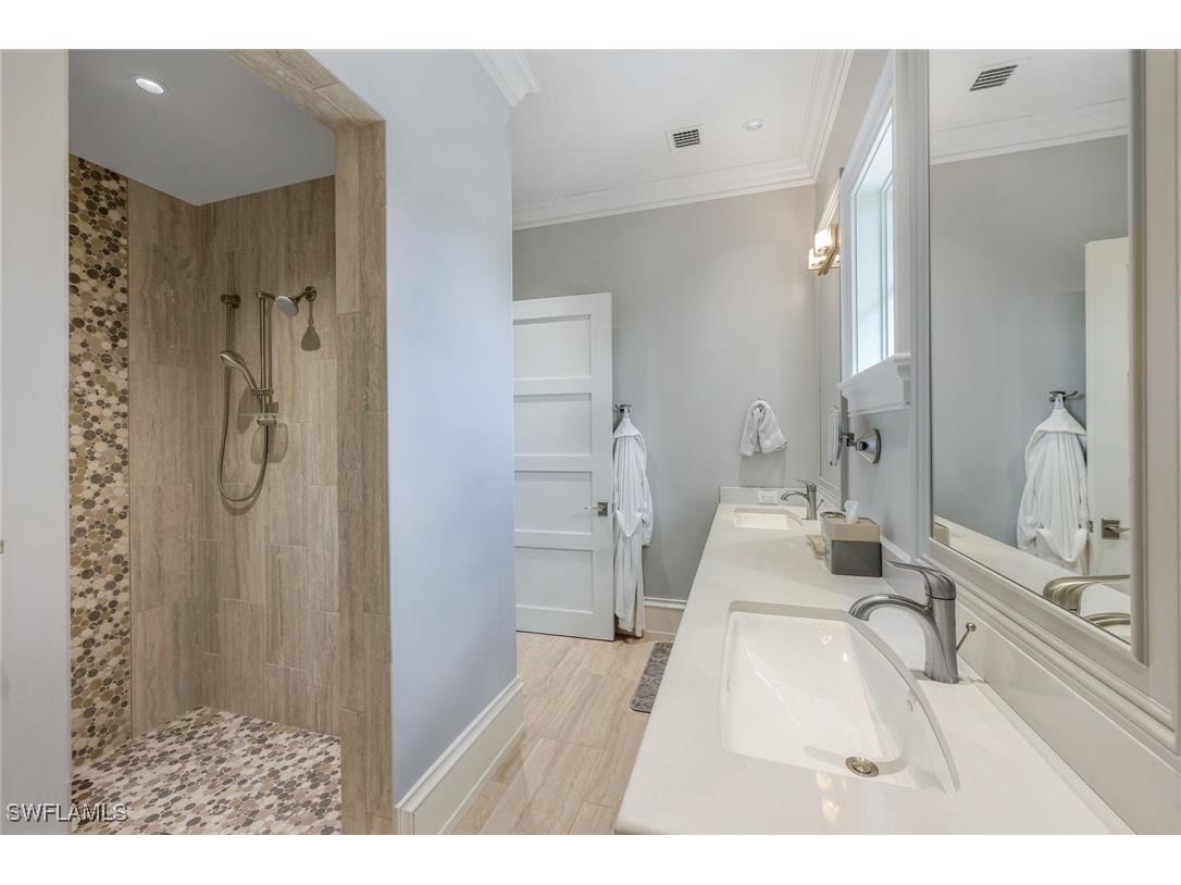 350 Spring Line Drive Naples FL 34102 225078662 image21