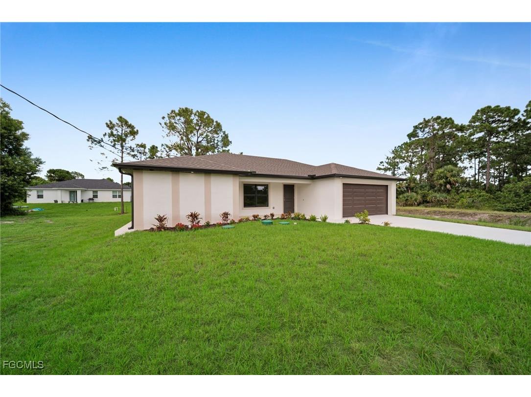3500 69th Street W Lehigh Acres FL 33971 2025008948 image2