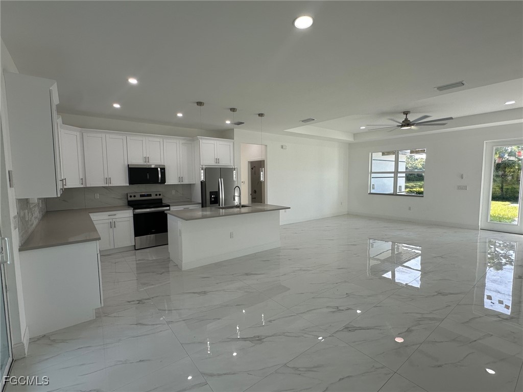 3500 74th Street W Lehigh Acres FL 33971 2025013981 image2