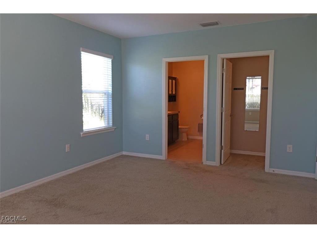 3500 Acapulco Circle Cape Coral FL 33909 2025022221 image7