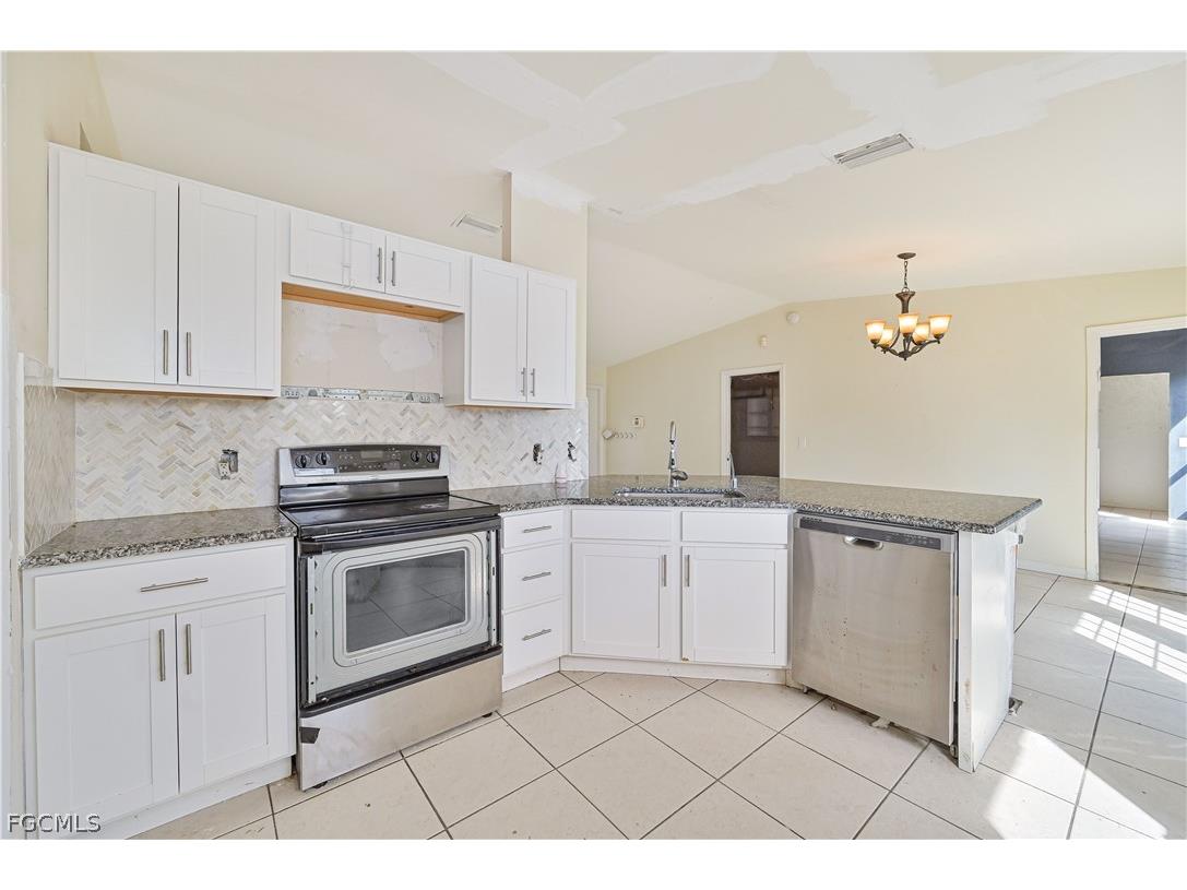 3501 38th Street SW Lehigh Acres FL 33976 2026010294 image10