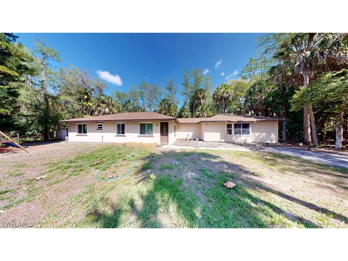 3501 White Boulevard Naples FL 34117 226012068 image1