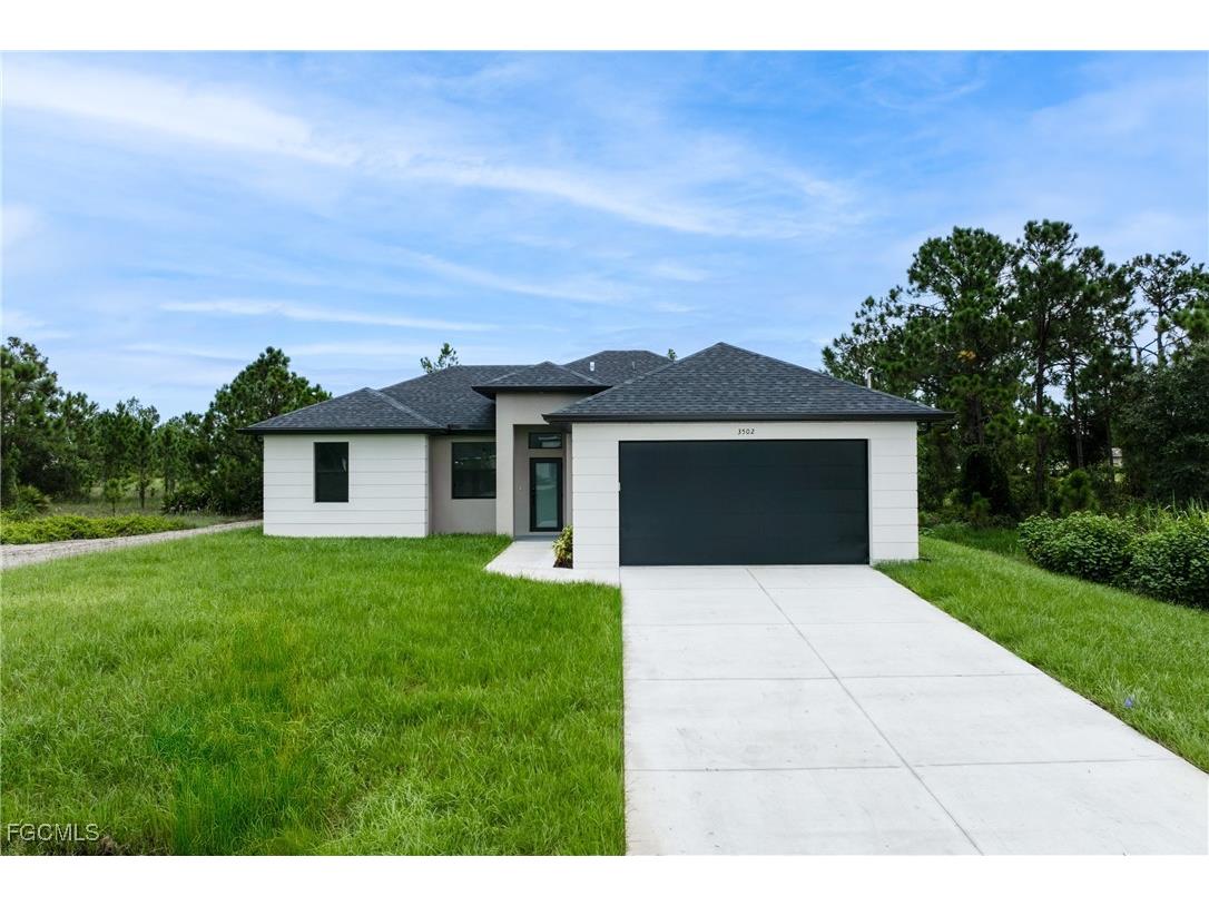 3502 28th Street SW Lehigh Acres FL 33976 2025005935 image1