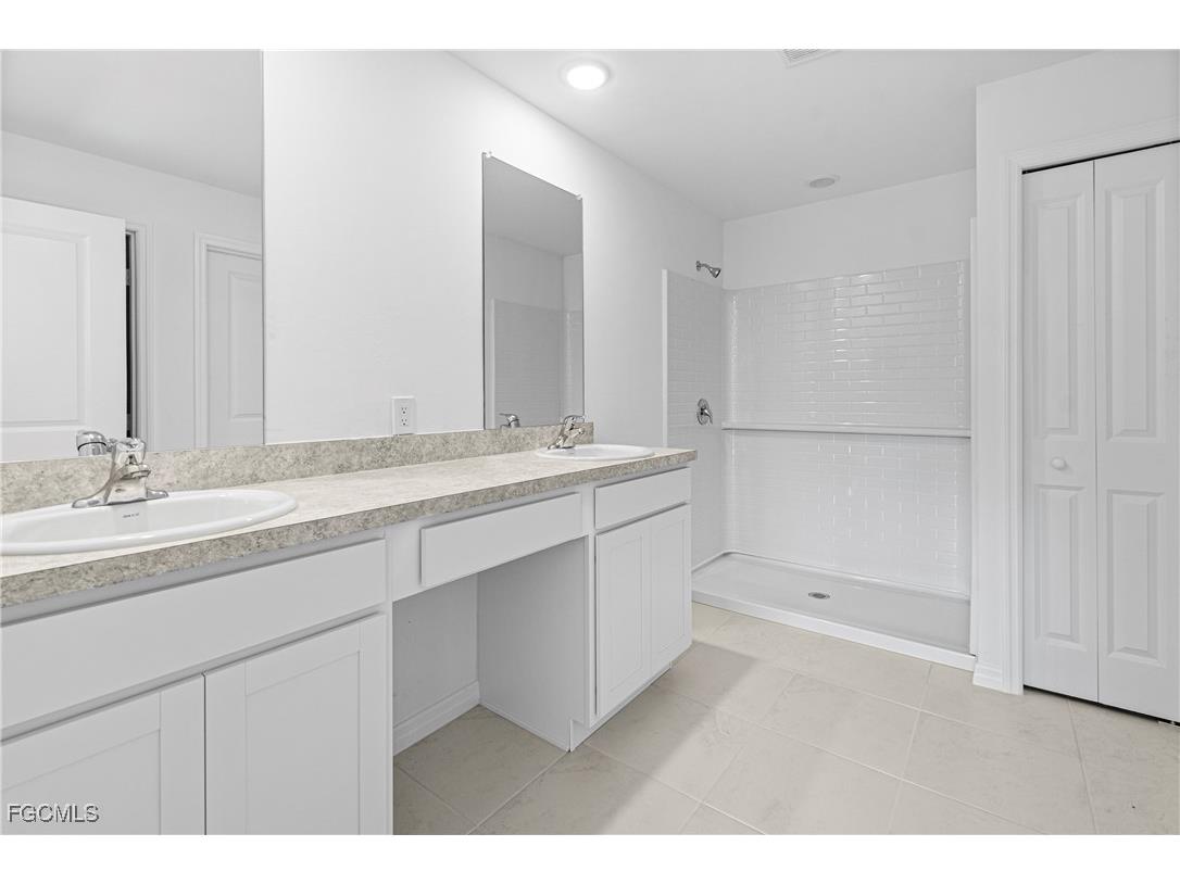 3502 74th Street W Lehigh Acres FL 33971 2025010249 image18