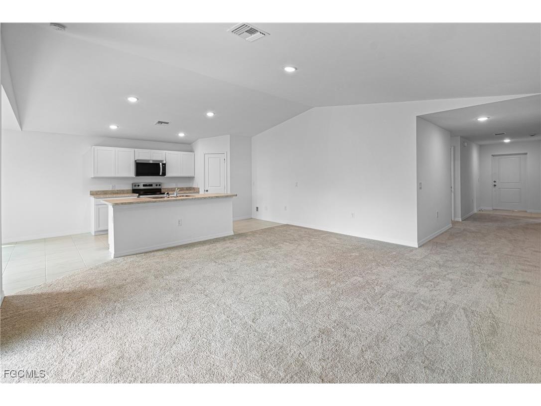 3502 74th Street W Lehigh Acres FL 33971 2025010249 image6