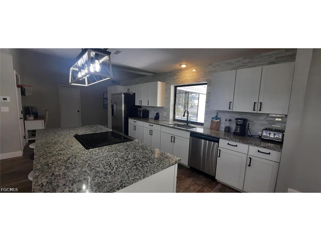 3502 SE 16th Place Cape Coral FL 33904 2026017195 image5