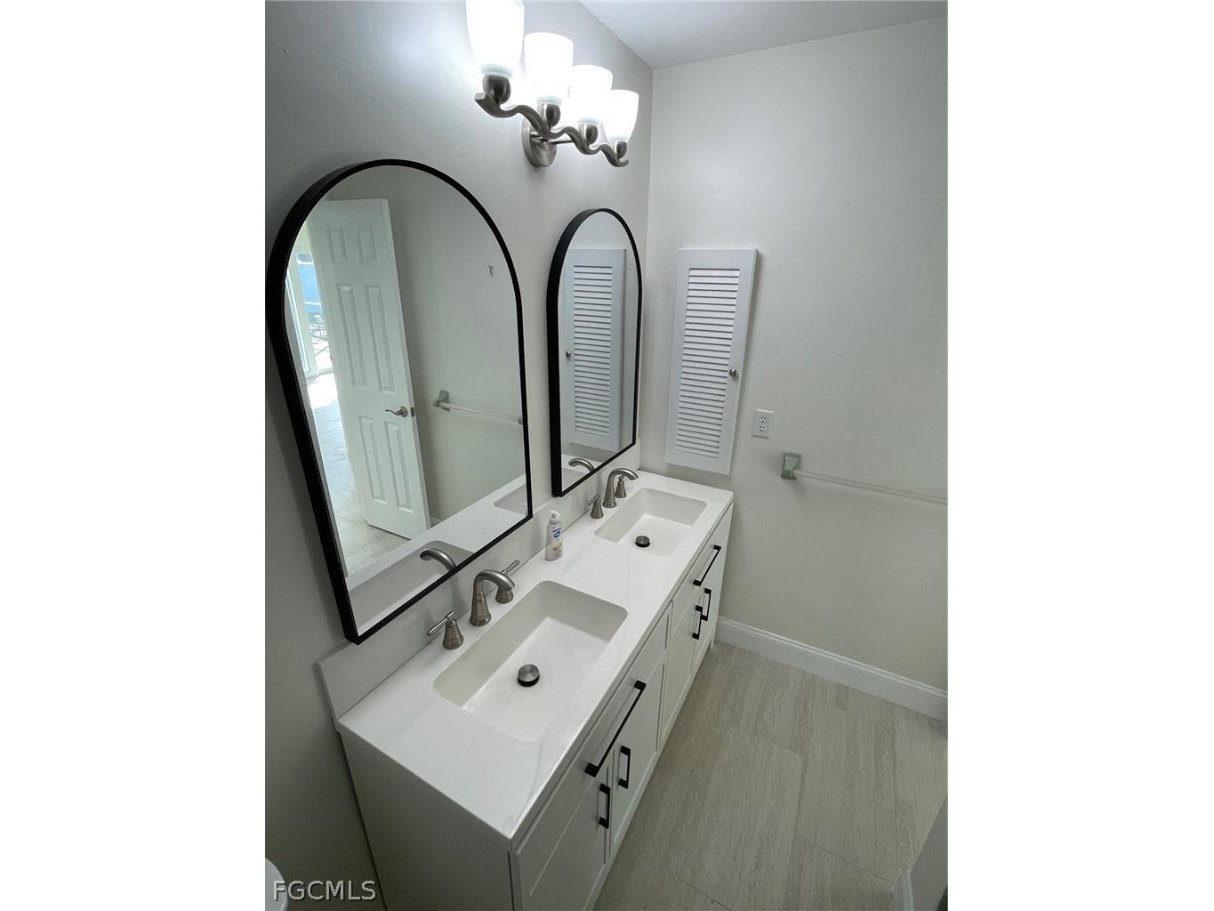 3502 SE 22nd Place Cape Coral FL 33904 2026011316 image14