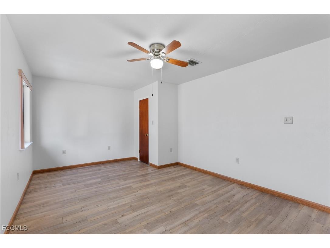 3503 22nd Street SW Lehigh Acres FL 33976 2025021915 image20