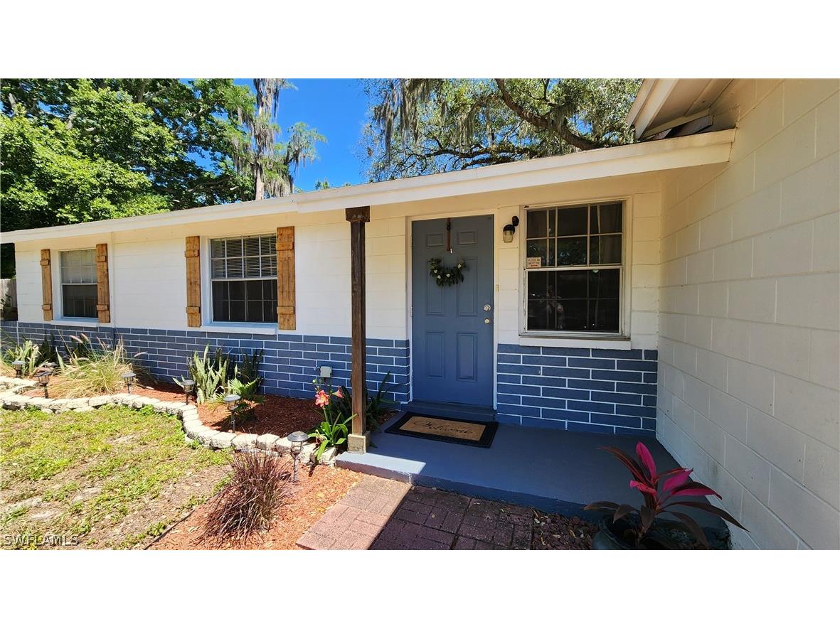 3503 Beechwood Boulevard Tampa FL 33619 224034230 image1