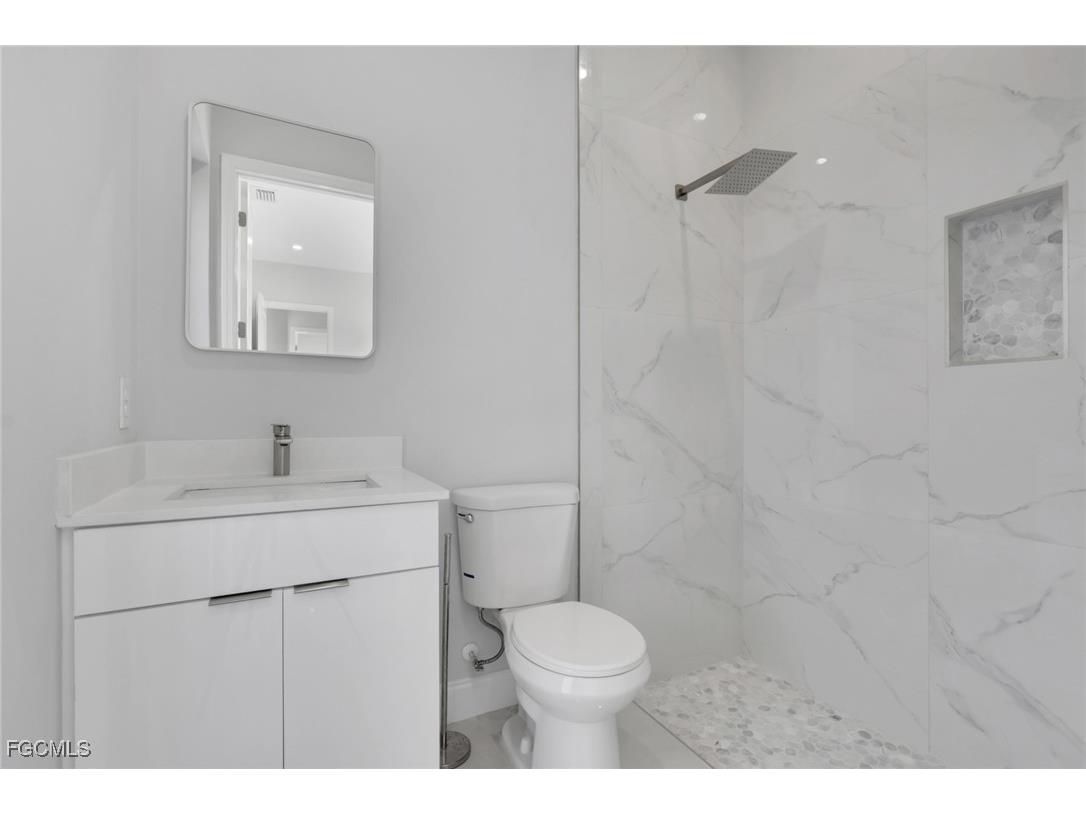 3503 NW 45th Place Cape Coral FL 33993 2025019676 image20