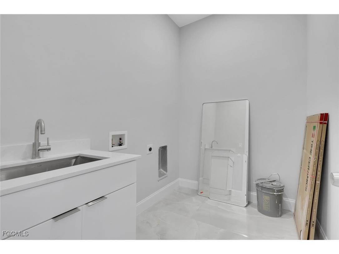 3503 NW 45th Place Cape Coral FL 33993 2025019676 image24