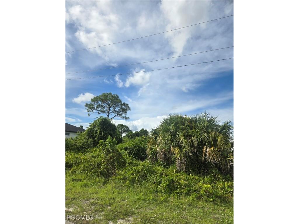 3504 72nd Street W Lehigh Acres FL 33971 2025013925 image3