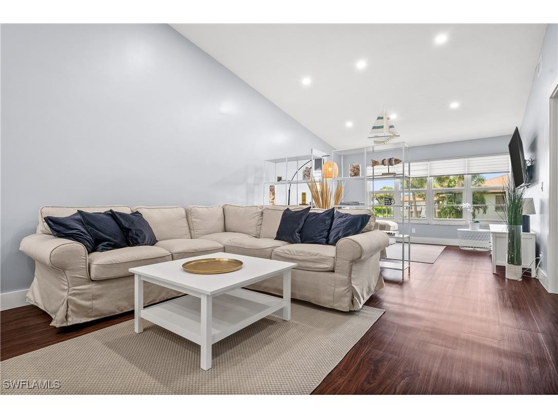 3504 Antarctic Circle S Naples FL 34112 225074636 image4