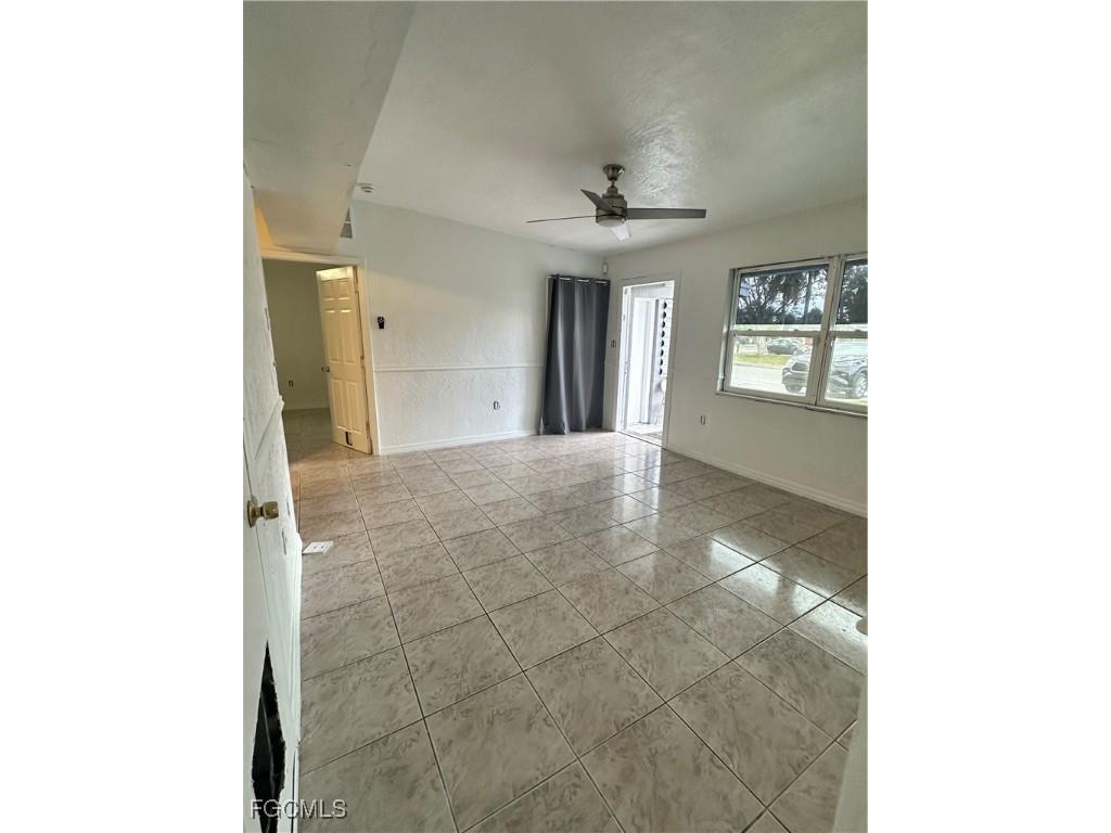 3504 Lantana Street Fort Myers FL 33916 2026003974 image2