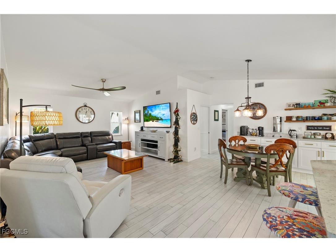 3504 SW 6th Street Cape Coral FL 33991 2025018014 image16