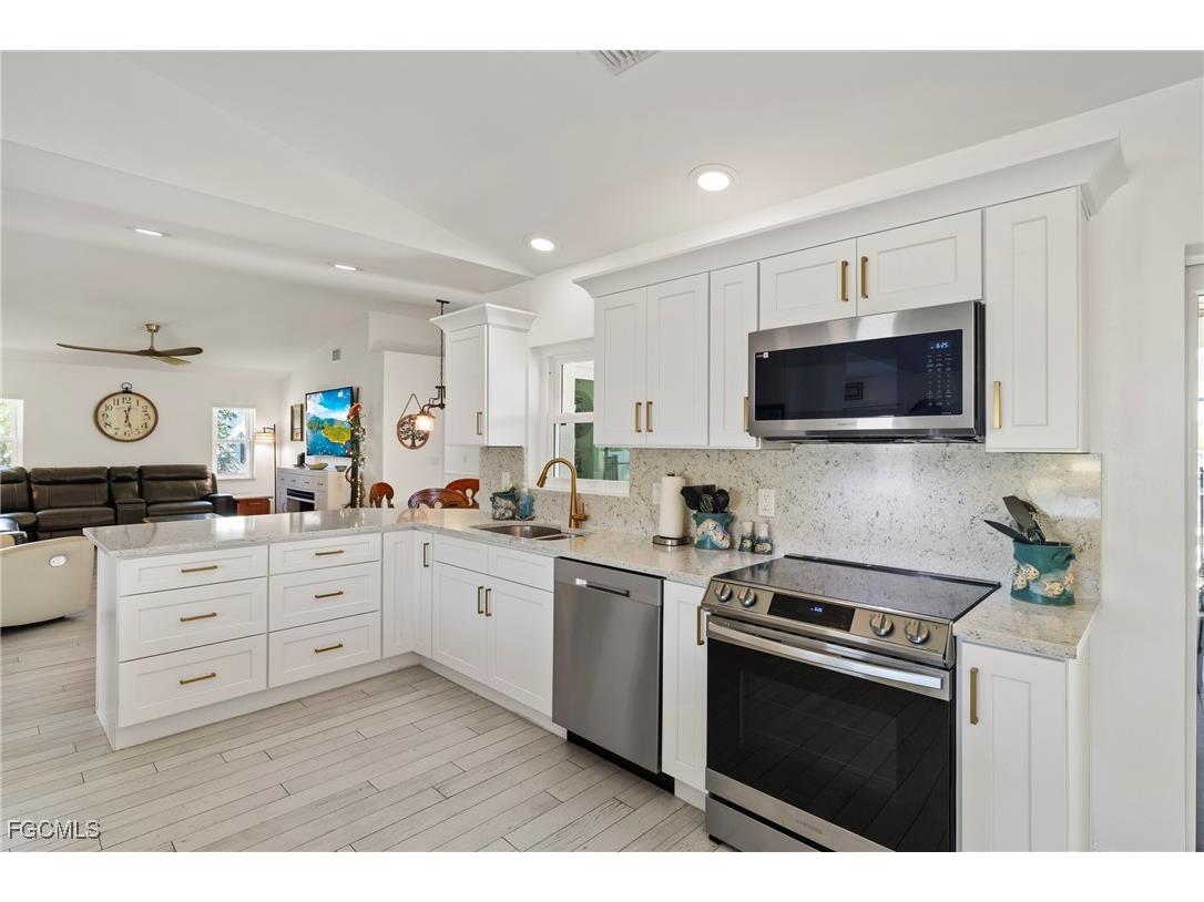 3504 SW 6th Street Cape Coral FL 33991 2025018014 image9