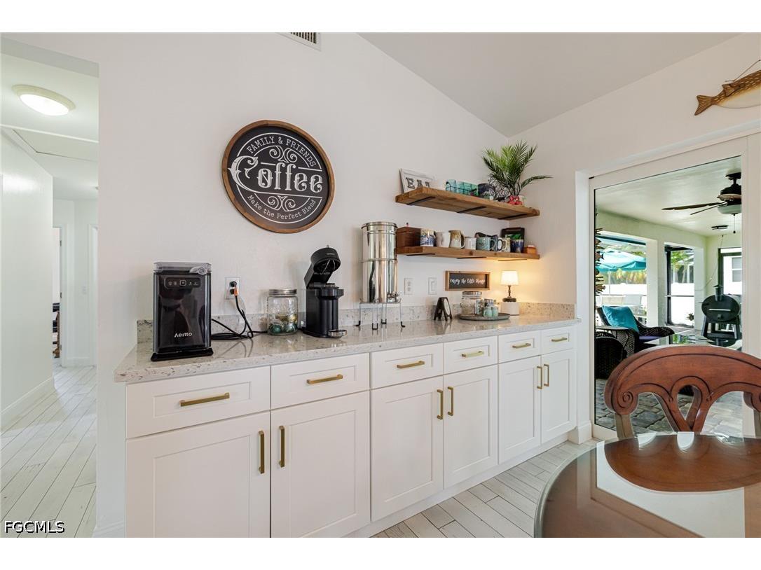 3504 SW 6th Street Cape Coral FL 33991 2026025193 image6