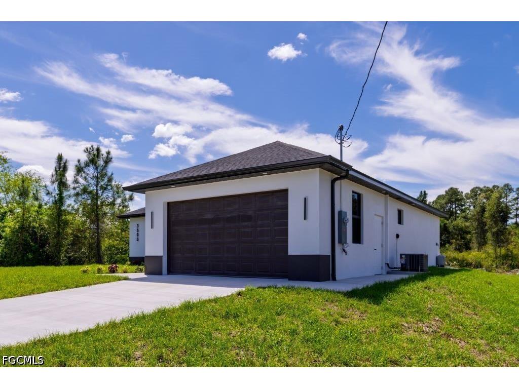 3505 57th Street W Lehigh Acres FL 33971 2026005866 image6