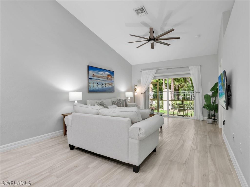  Naples FL 34104 226011925 image3