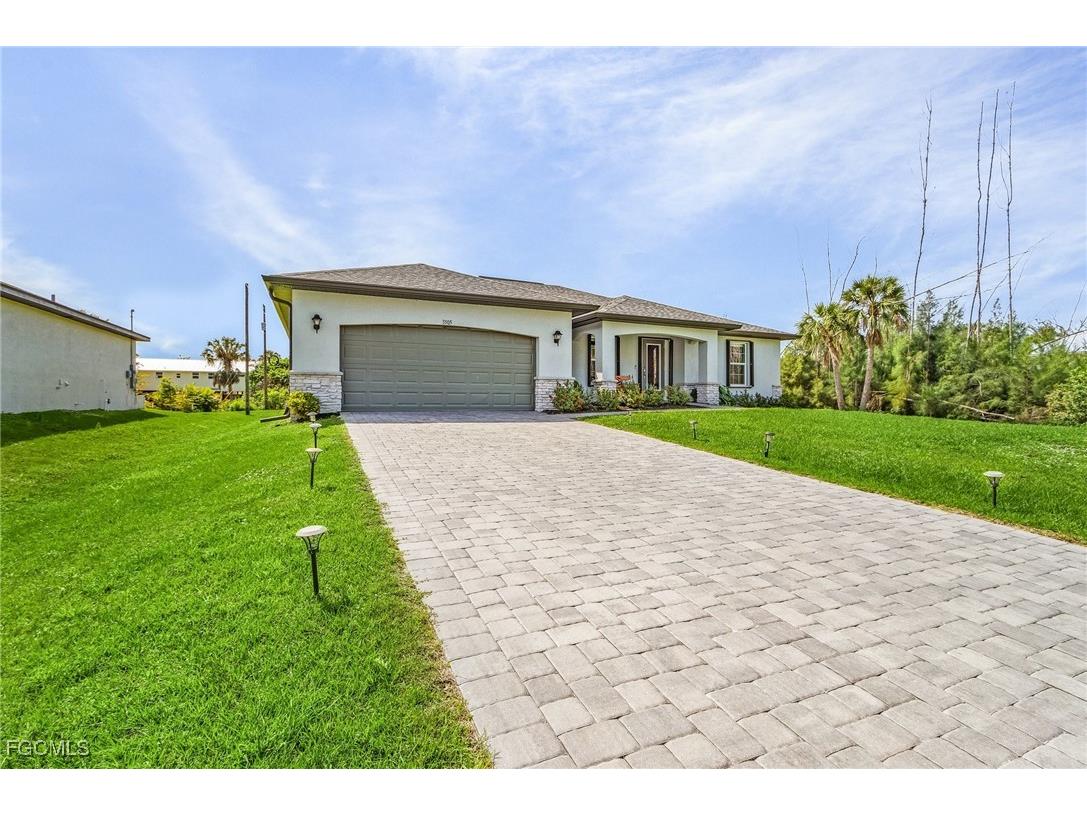 3505 Mango Street Saint James City FL 33956 2026005994 image1
