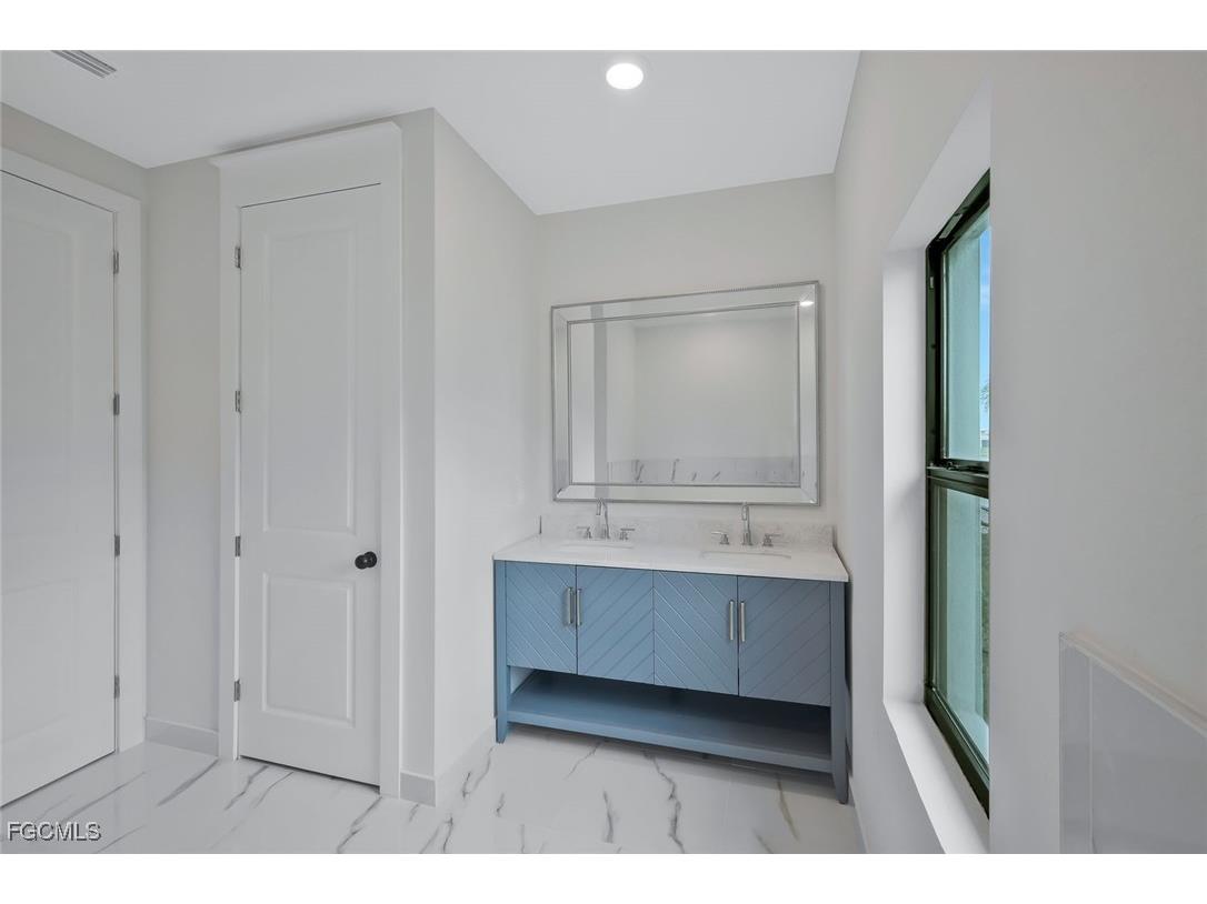 3505 NW 44th Place Cape Coral FL 33993 2025018782 image26