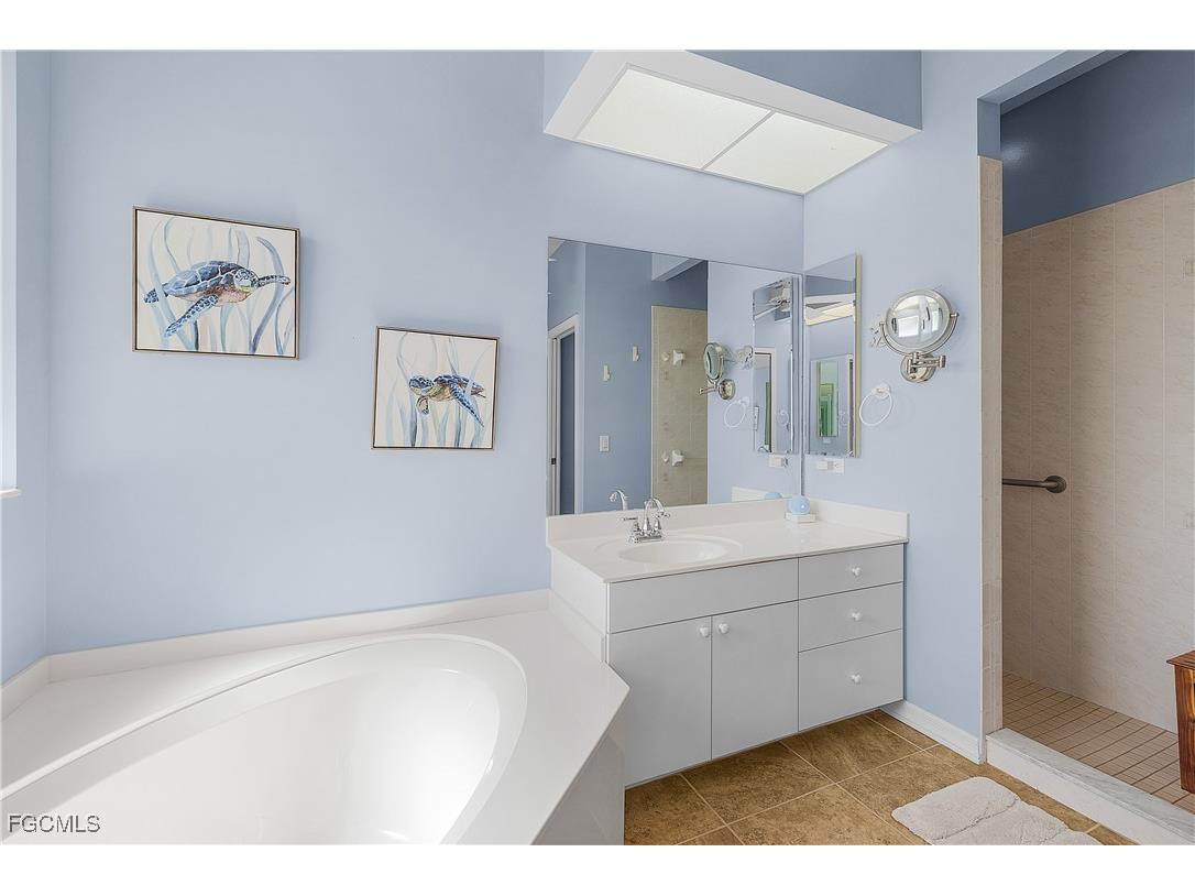 3505 SE 22nd Avenue Cape Coral FL 33904 2025018769 image10