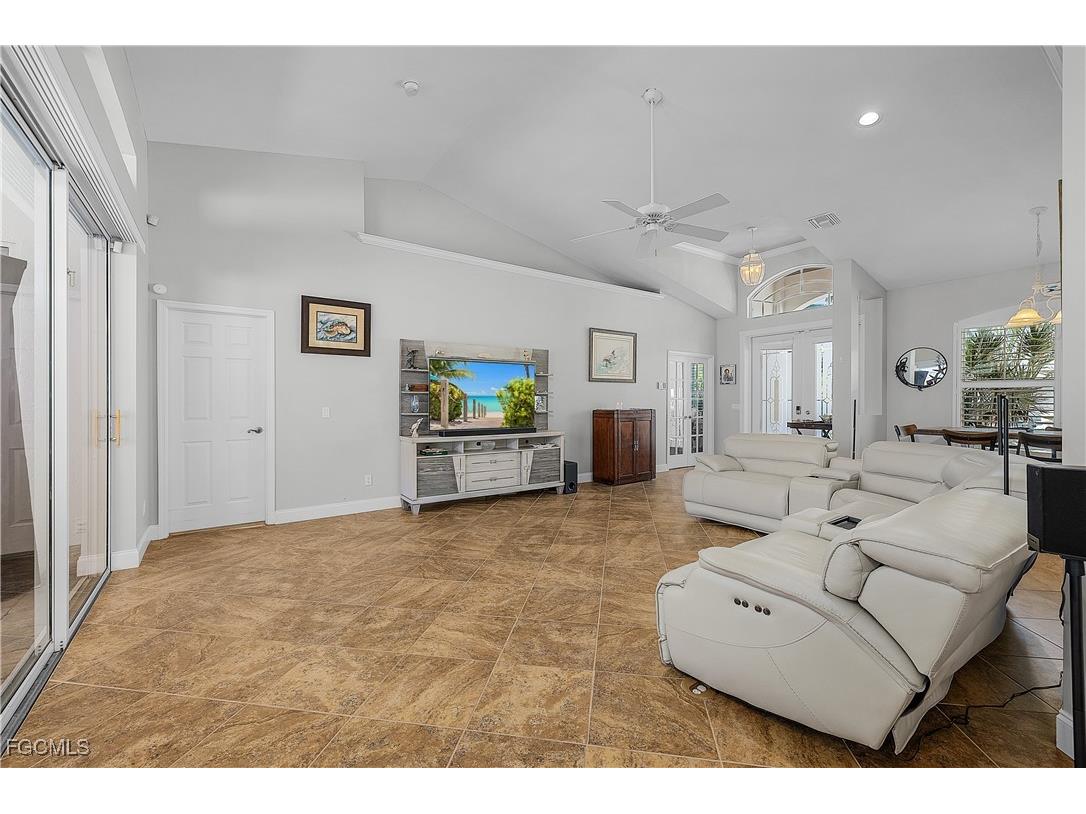 3505 SE 22nd Avenue Cape Coral FL 33904 2025018769 image14