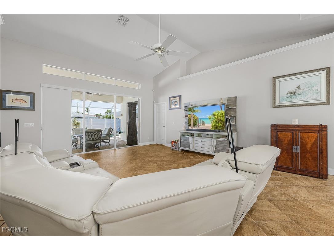 3505 SE 22nd Avenue Cape Coral FL 33904 2025018769 image15