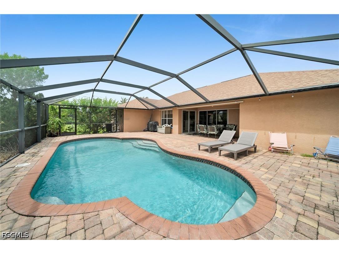 3505 Surfside Boulevard Cape Coral FL 33914 2026027634 image3
