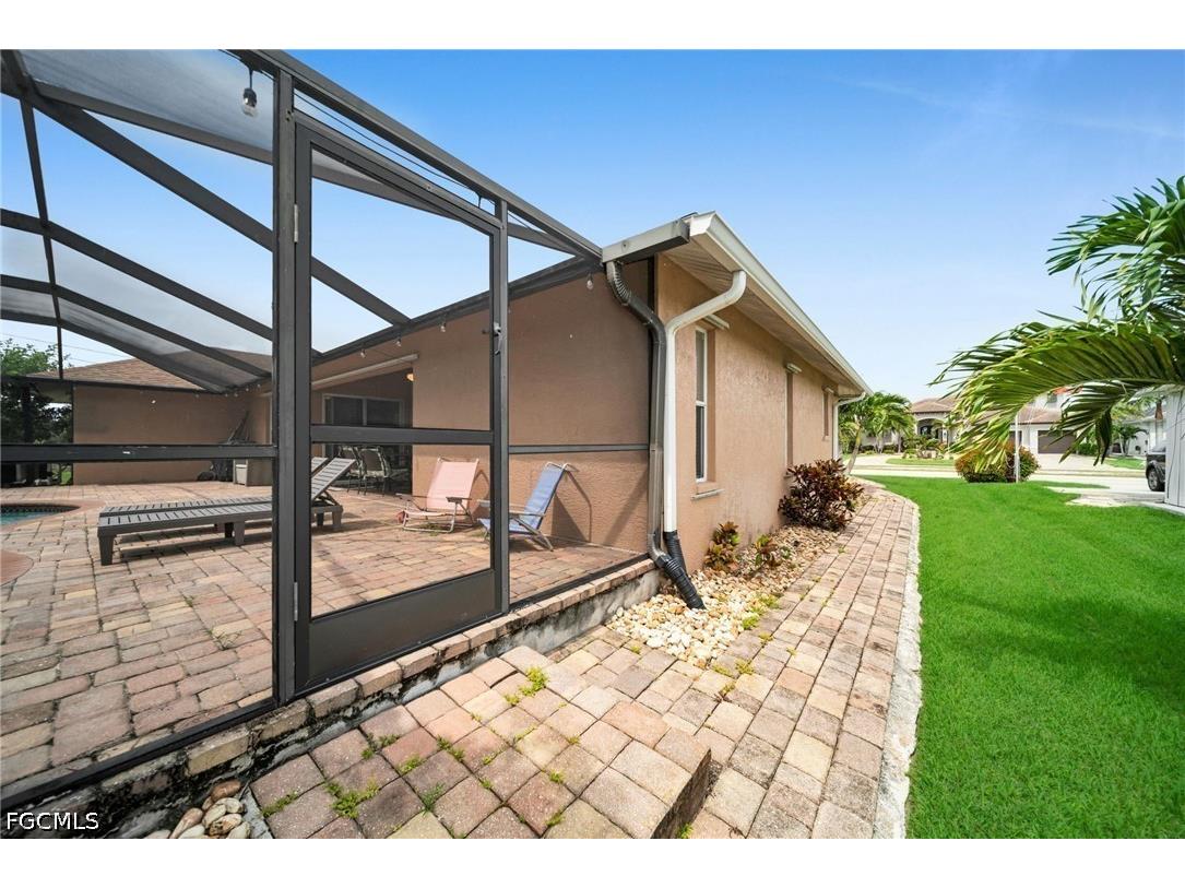 3505 Surfside Boulevard Cape Coral FL 33914 2026027634 image32