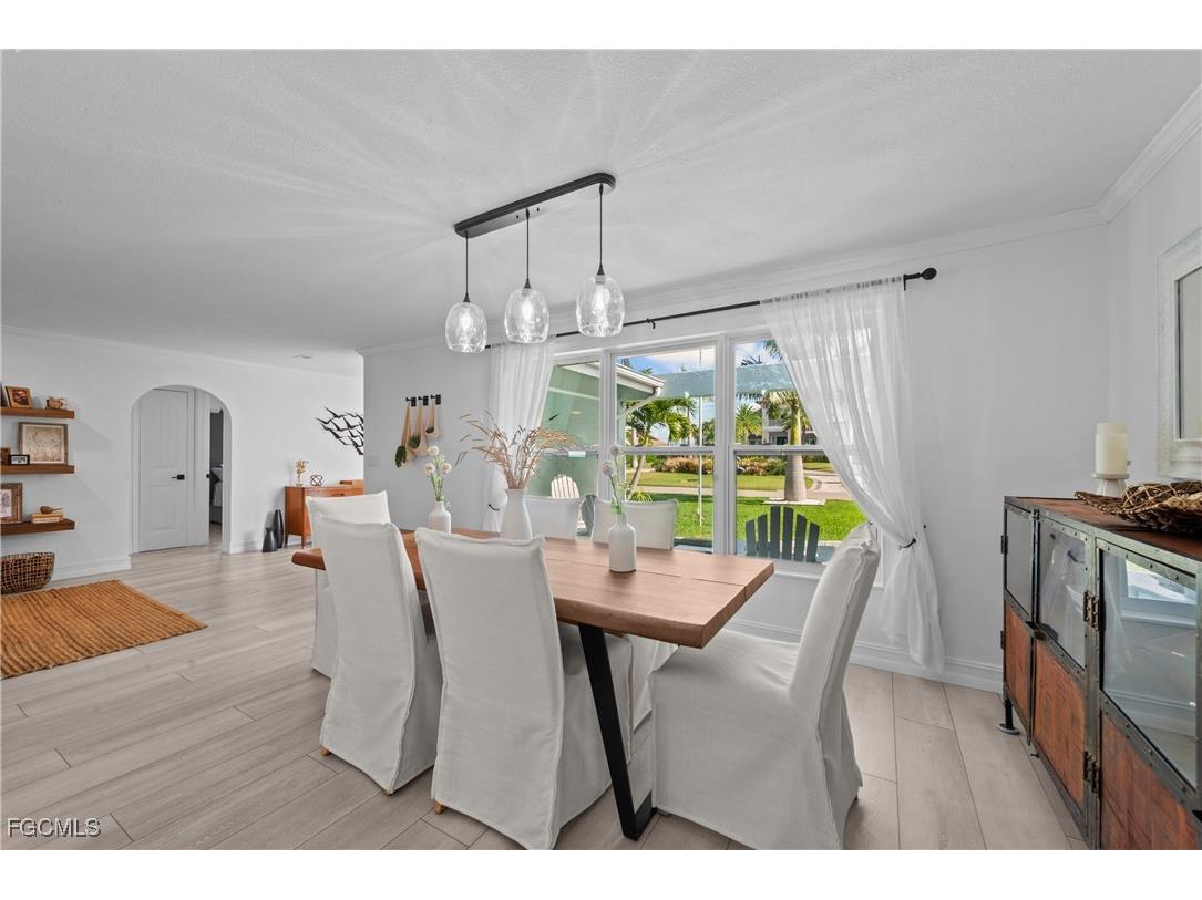 3506 SE 22nd Place Cape Coral FL 33904 2025022897 image13