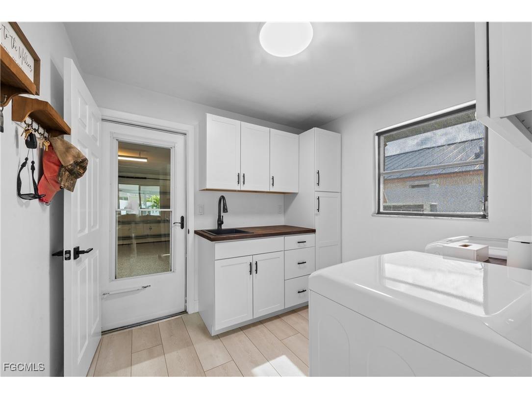 3506 SE 22nd Place Cape Coral FL 33904 2025022897 image27