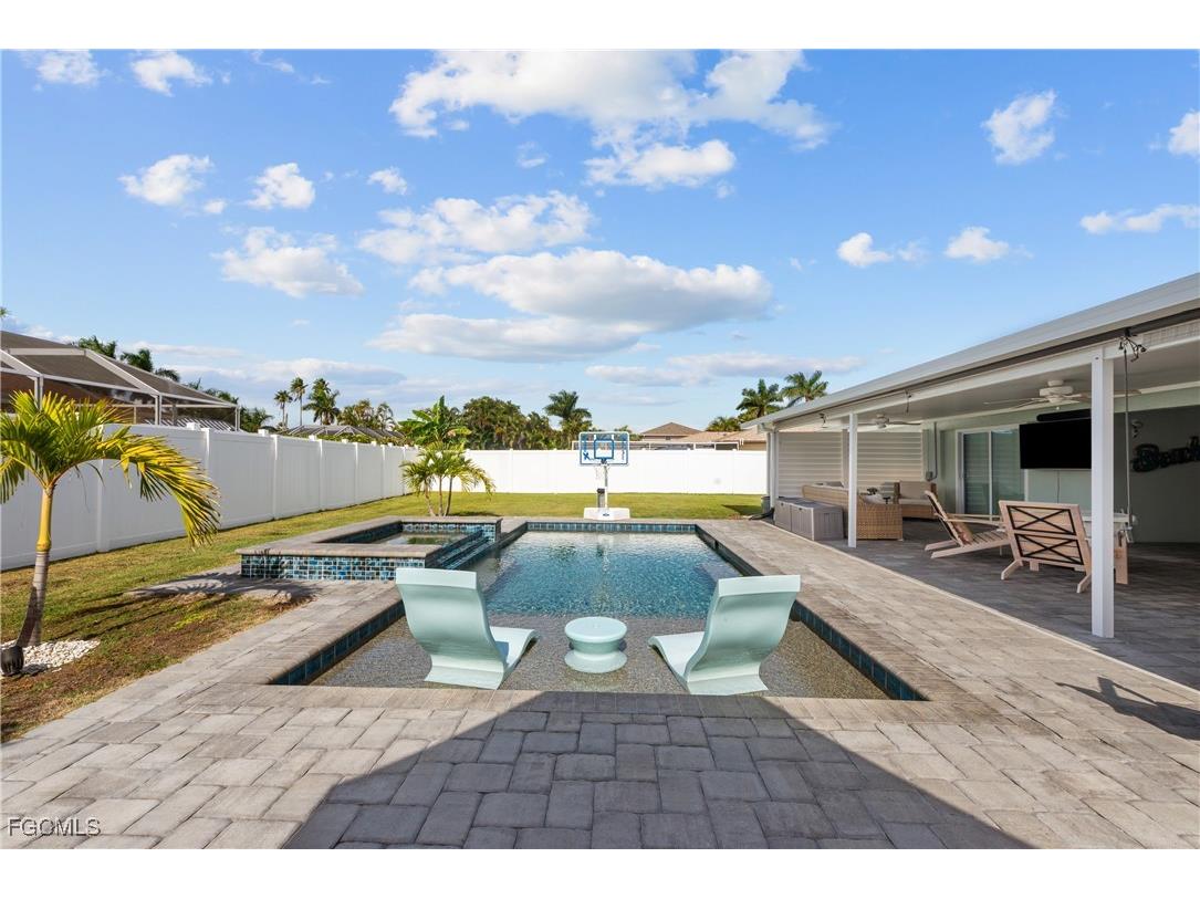 3506 SE 22nd Place Cape Coral FL 33904 2025022897 image32