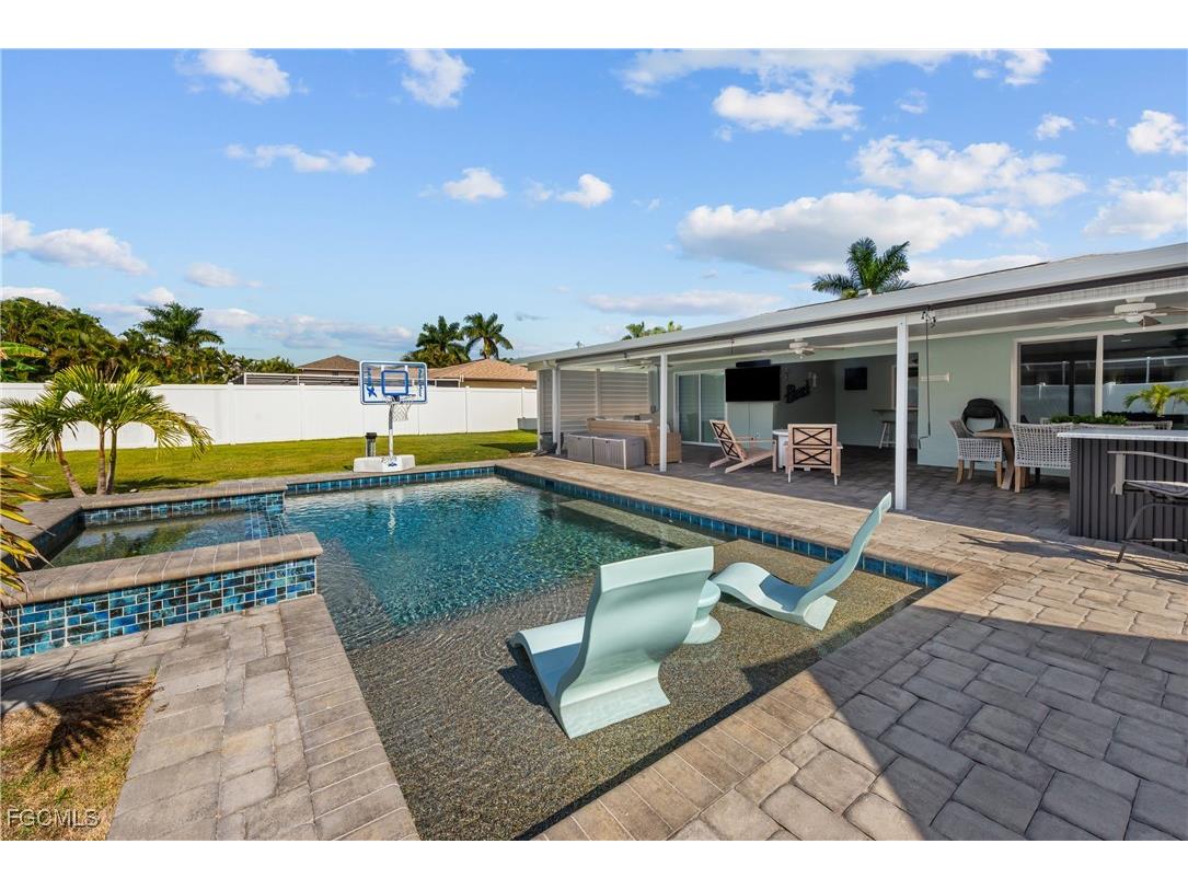 3506 SE 22nd Place Cape Coral FL 33904 2025022897 image35