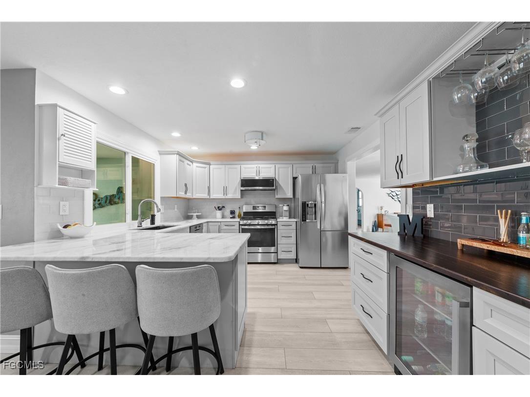 3506 SE 22nd Place Cape Coral FL 33904 2025022897 image7