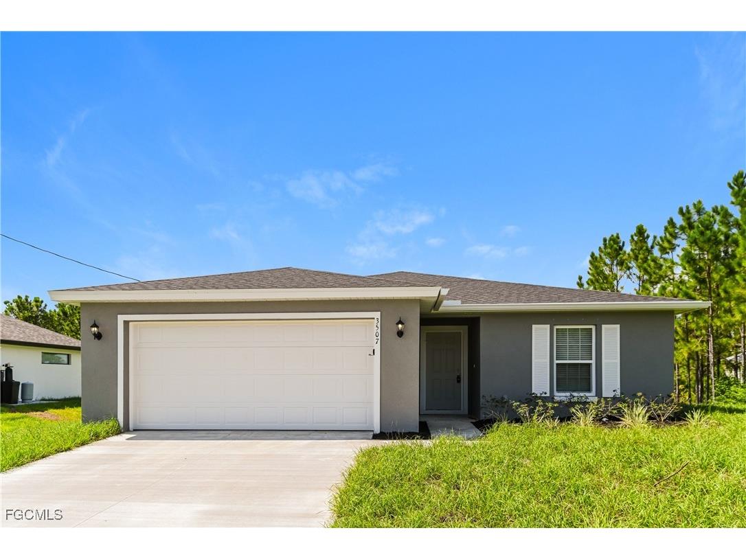 3507 26th Street SW Lehigh Acres FL 33976 2025007088 image1