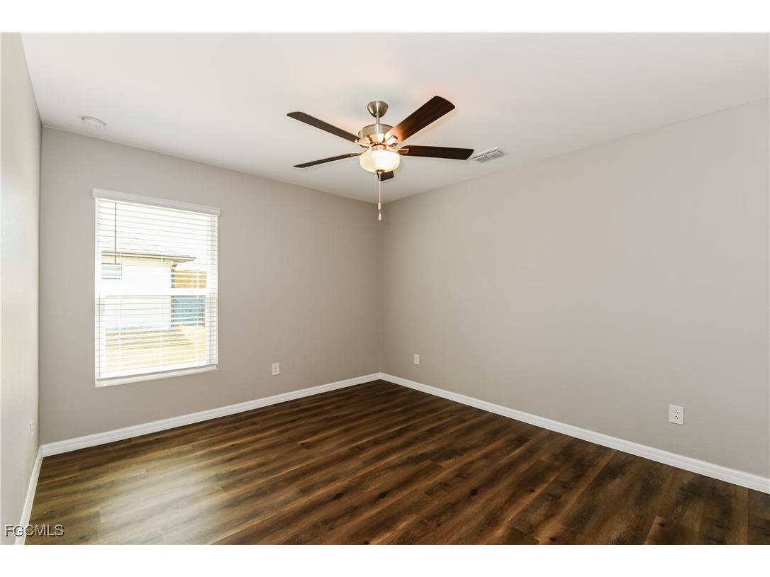 3507 26th Street SW Lehigh Acres FL 33976 2025007088 image9