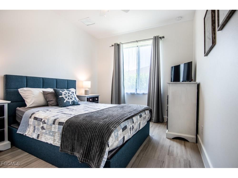 3507 SW 2nd Avenue Cape Coral FL 33914 2025013852 image12