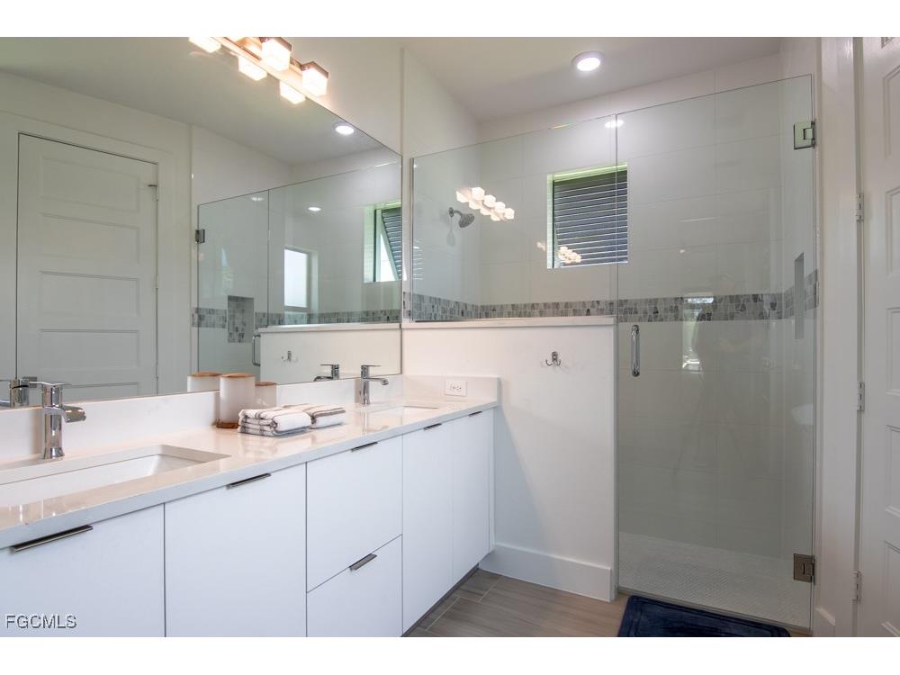 3507 SW 2nd Avenue Cape Coral FL 33914 2025013852 image18