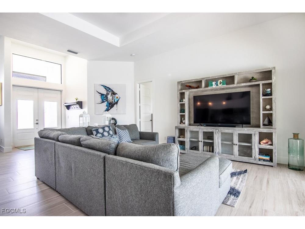 3507 SW 2nd Avenue Cape Coral FL 33914 2025013852 image8