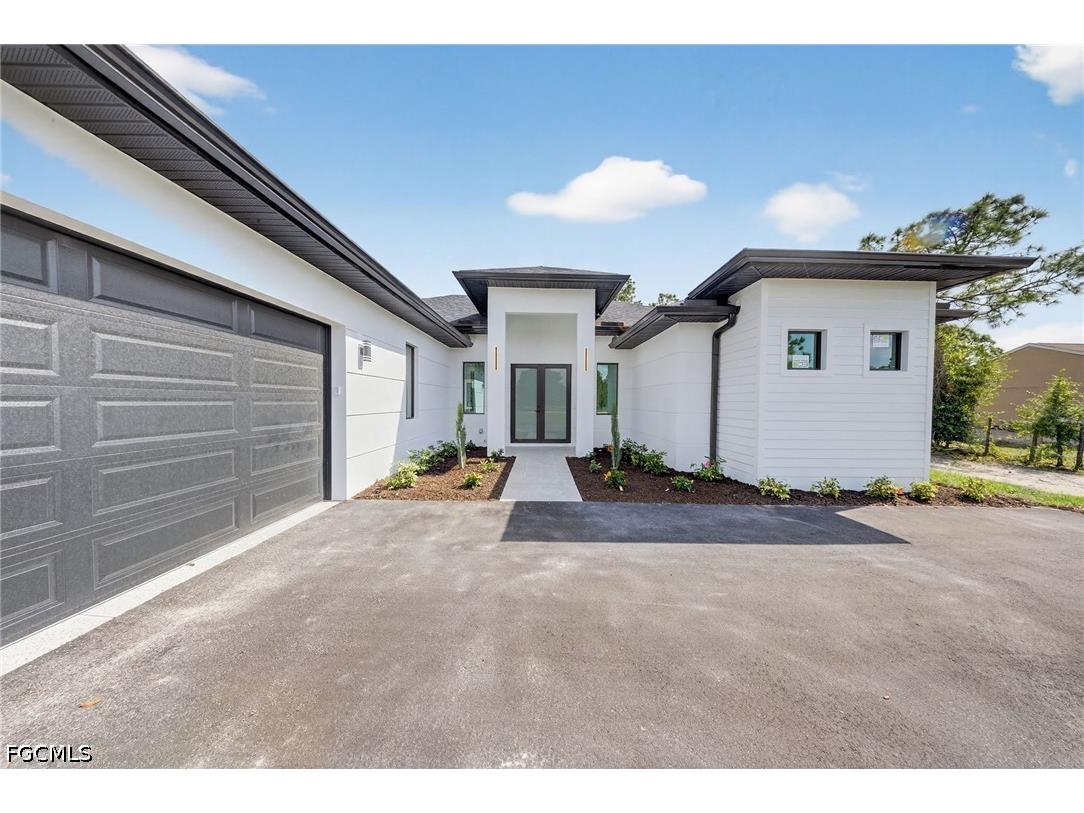 3508 27th Avenue NE Naples FL 34120 2026016136 image4