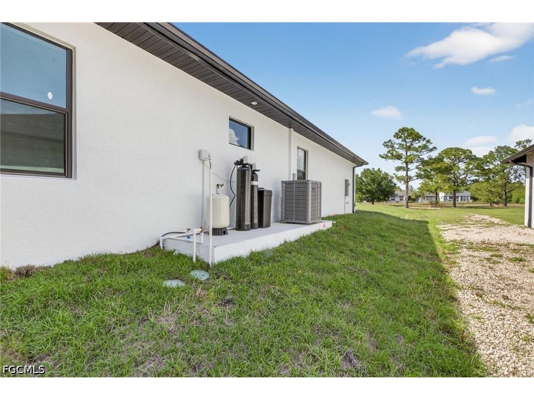 3508 27th Avenue NE Naples FL 34120 2026016136 image42