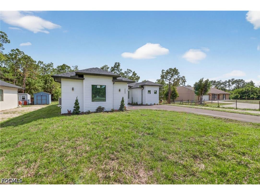 3508 27th Avenue NE Naples FL 34120 2026016136 image7