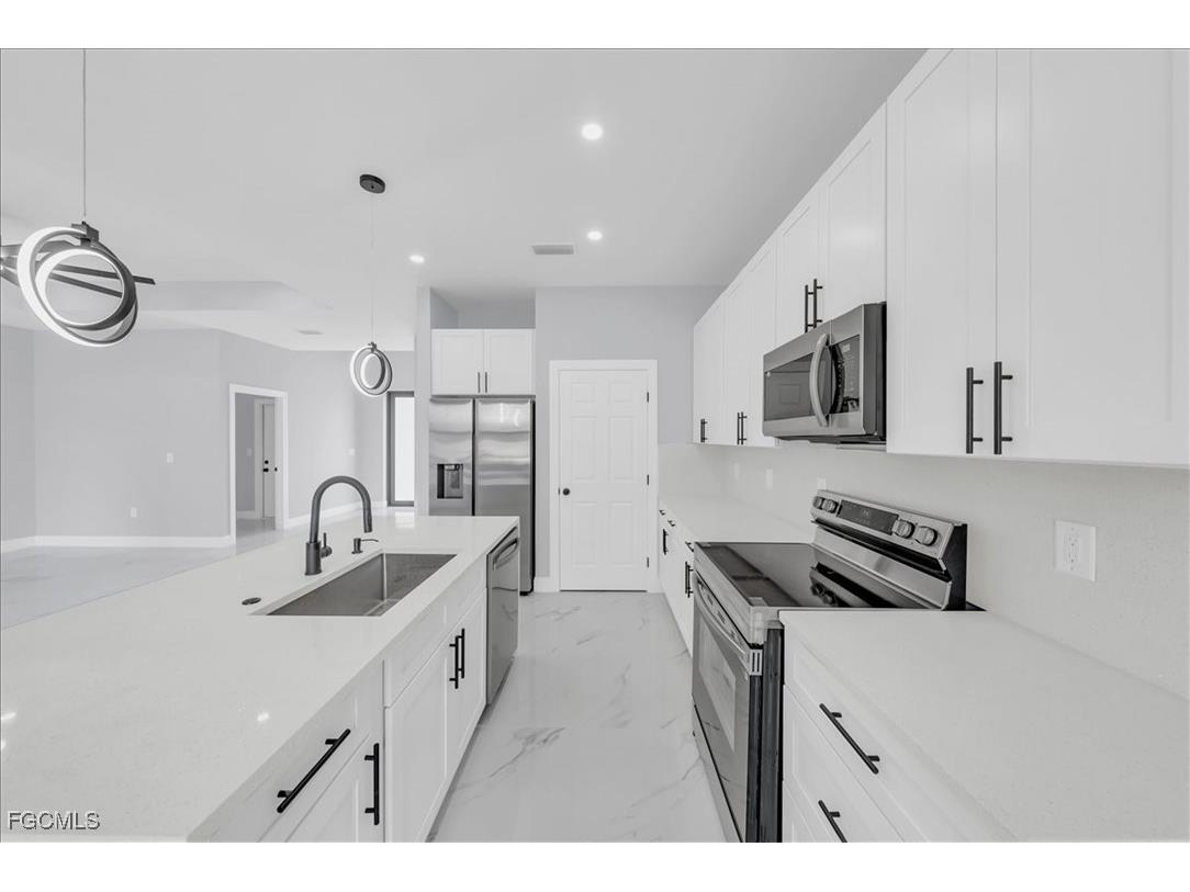 3508 35th Street SW Lehigh Acres FL 33976 2025022948 image25