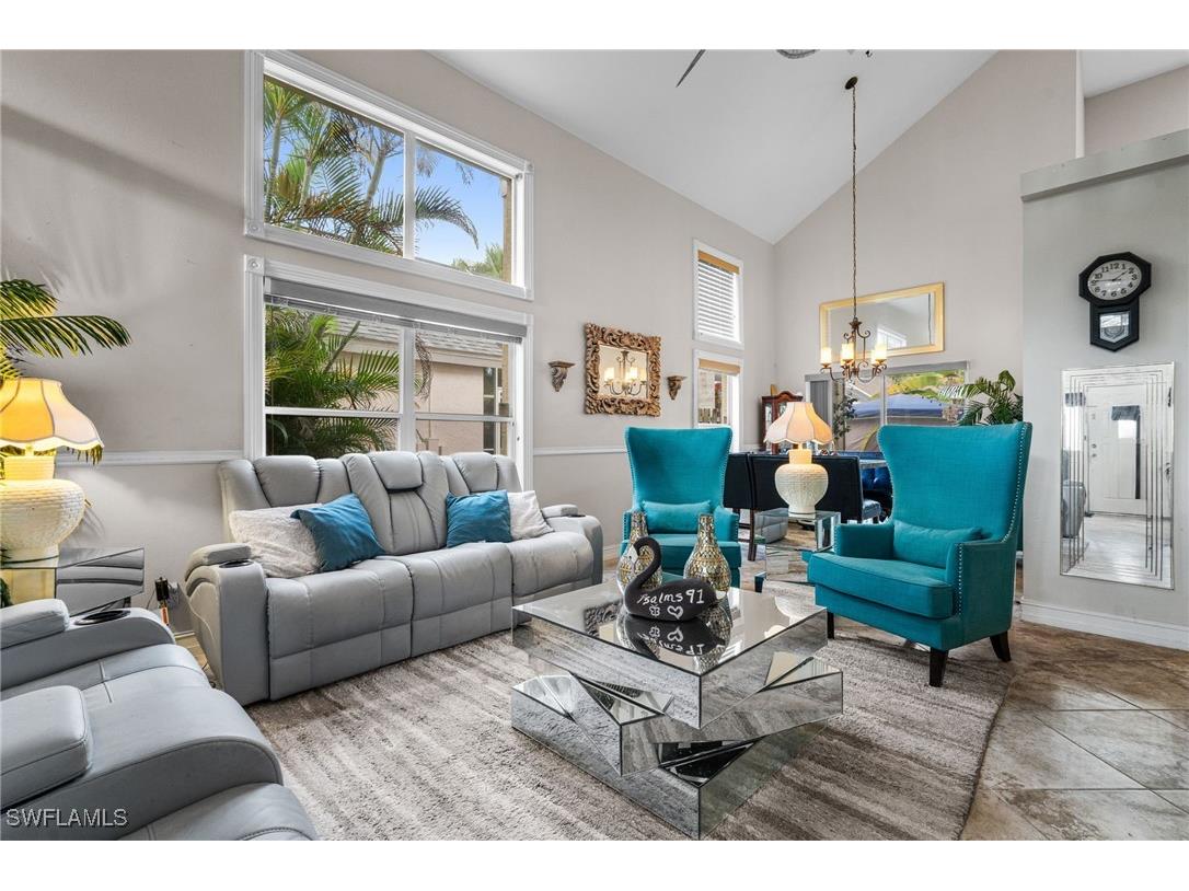 3508 Magenta Court #17 Naples FL 34112 225083984 image1