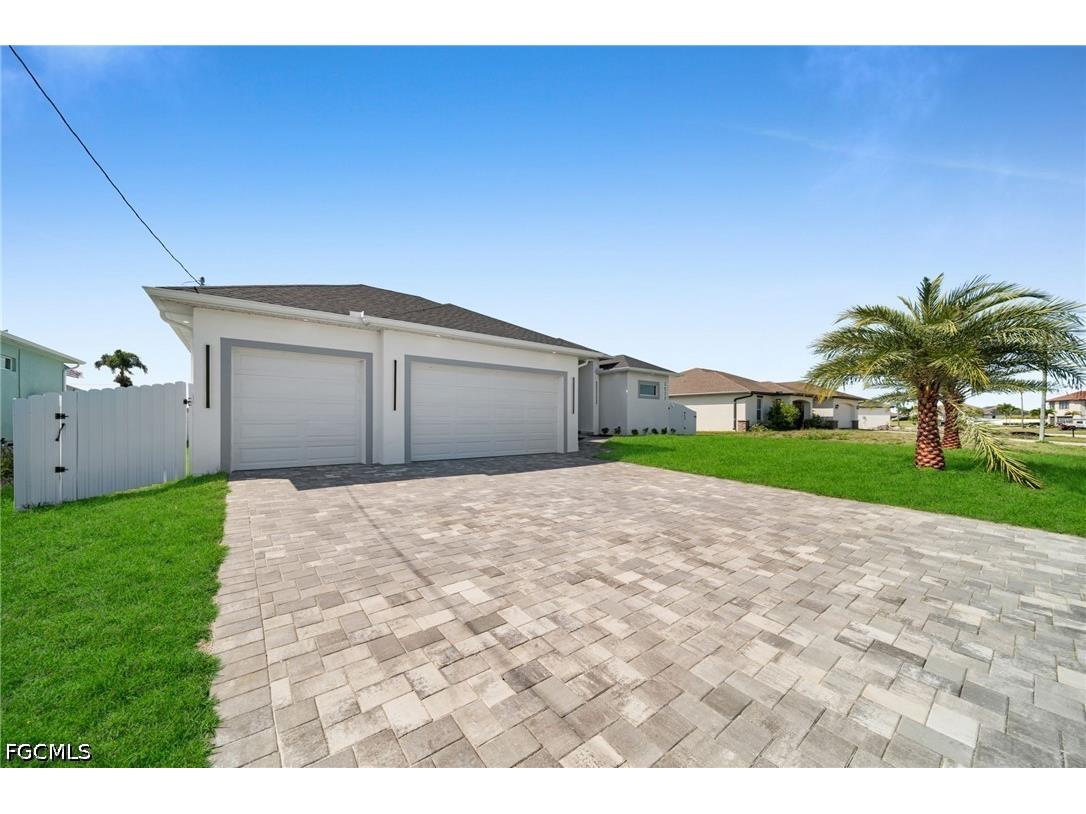 3508 NW 21st Street Cape Coral FL 33993 2026015830 image2