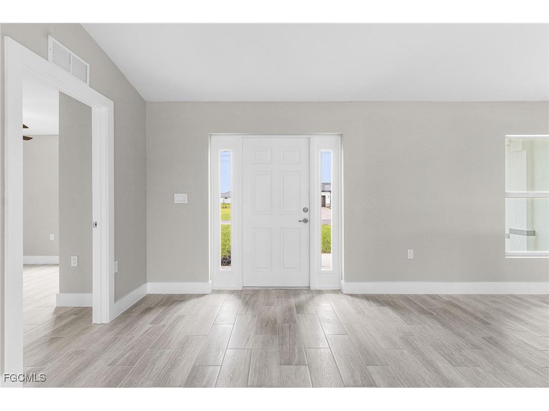 3509 NE 21st Avenue Cape Coral FL 33909 2025022371 image15