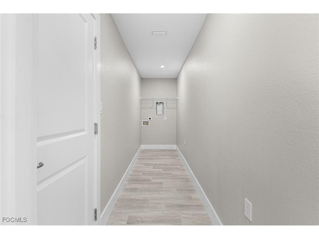 3509 NE 21st Avenue Cape Coral FL 33909 2025022371 image17