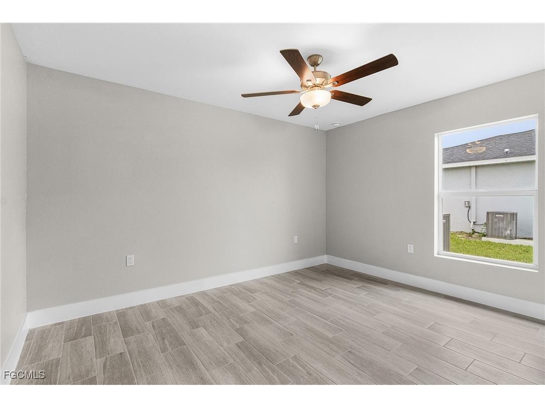 3509 NE 21st Avenue Cape Coral FL 33909 2025022371 image21