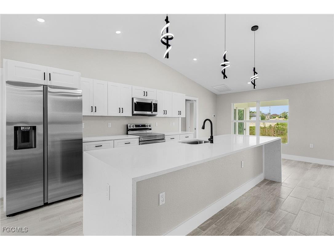 3509 NE 21st Avenue Cape Coral FL 33909 2025022371 image7